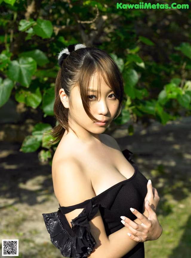 Mai Nishida - Ladyboy Boob Ssss